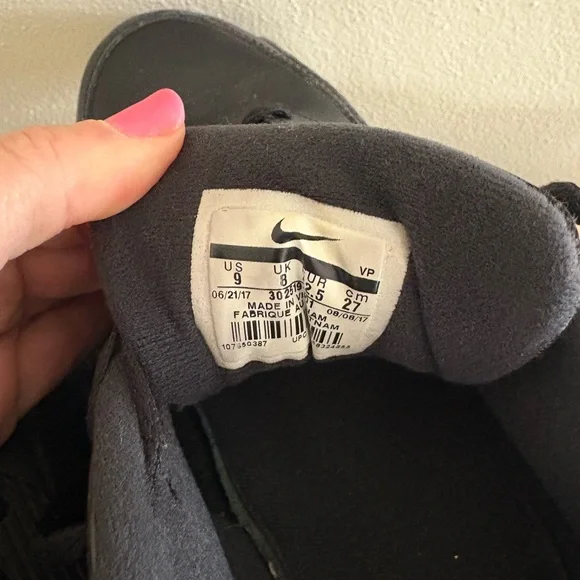 Nike Air Max m-90 All Black Mens Size 9 Sneakers Airmax - Picture 6 of 6